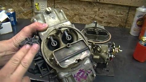 Weiand dual plane medium rise 3x2 intake manifold (3) Holley 2-bbl carbs 2,357. . How many carburetors does a 1982 corvette have